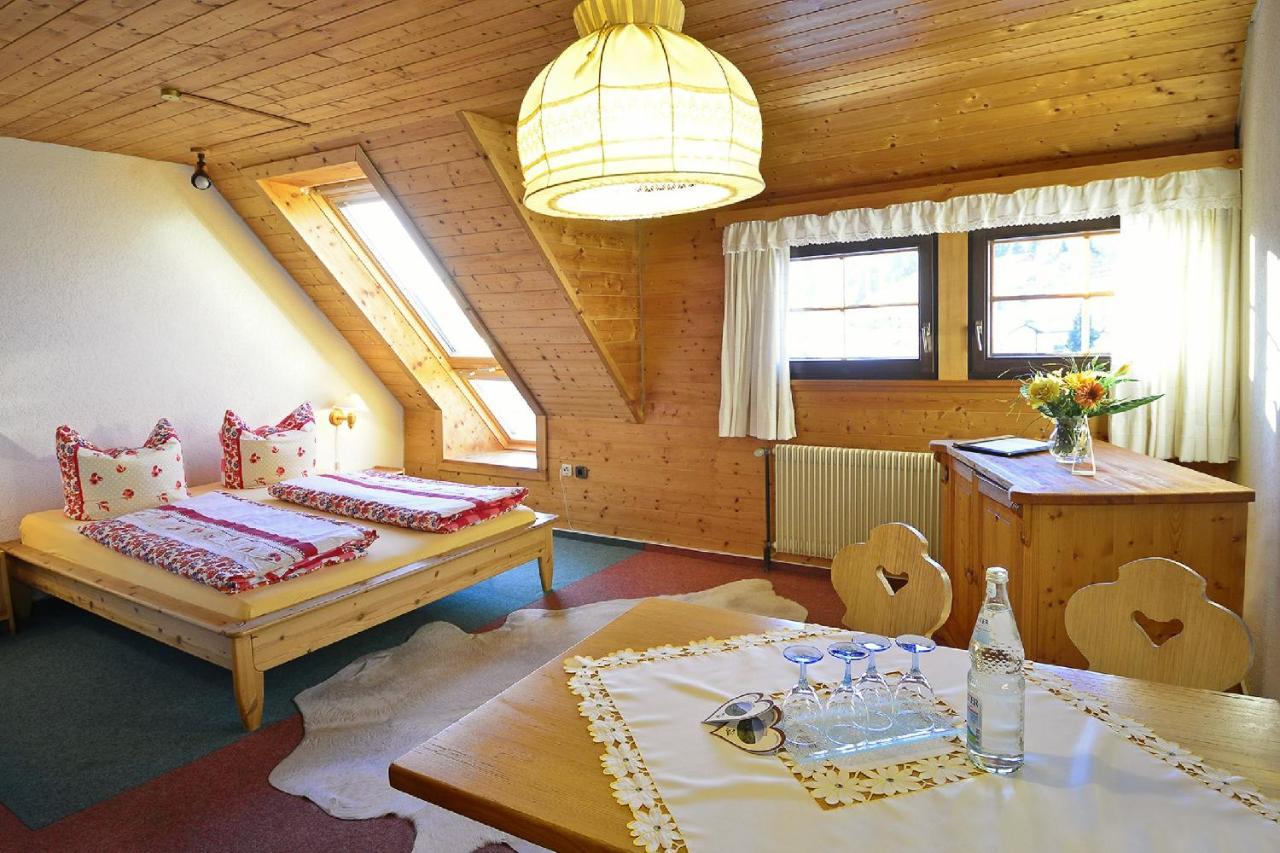 Pension Haus Daheim Тодтнауберг Экстерьер фото